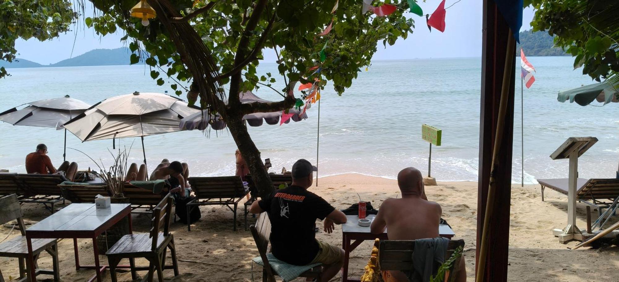 Yuyu Golden Beach Ко Чанг Екстериор снимка
