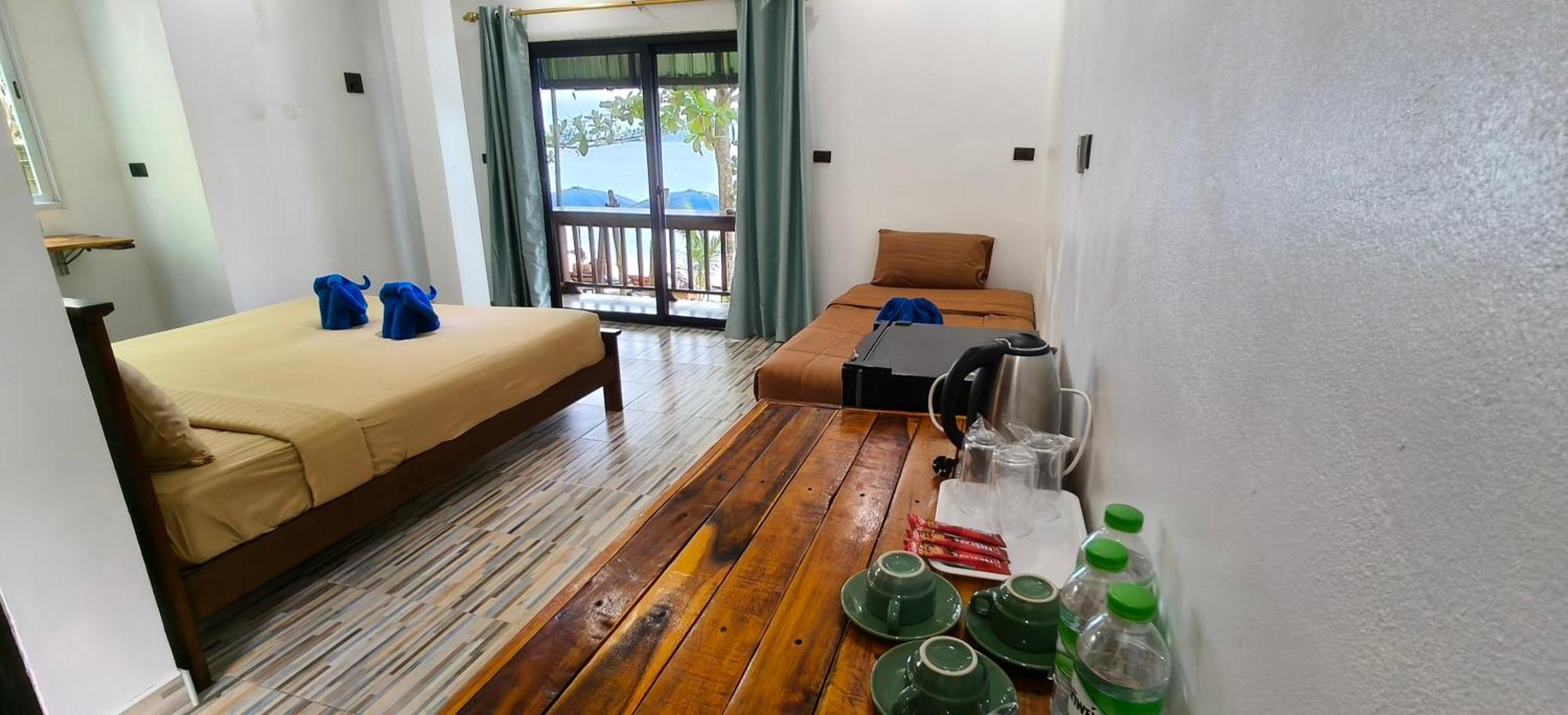 Yuyu Golden Beach Ко Чанг Екстериор снимка