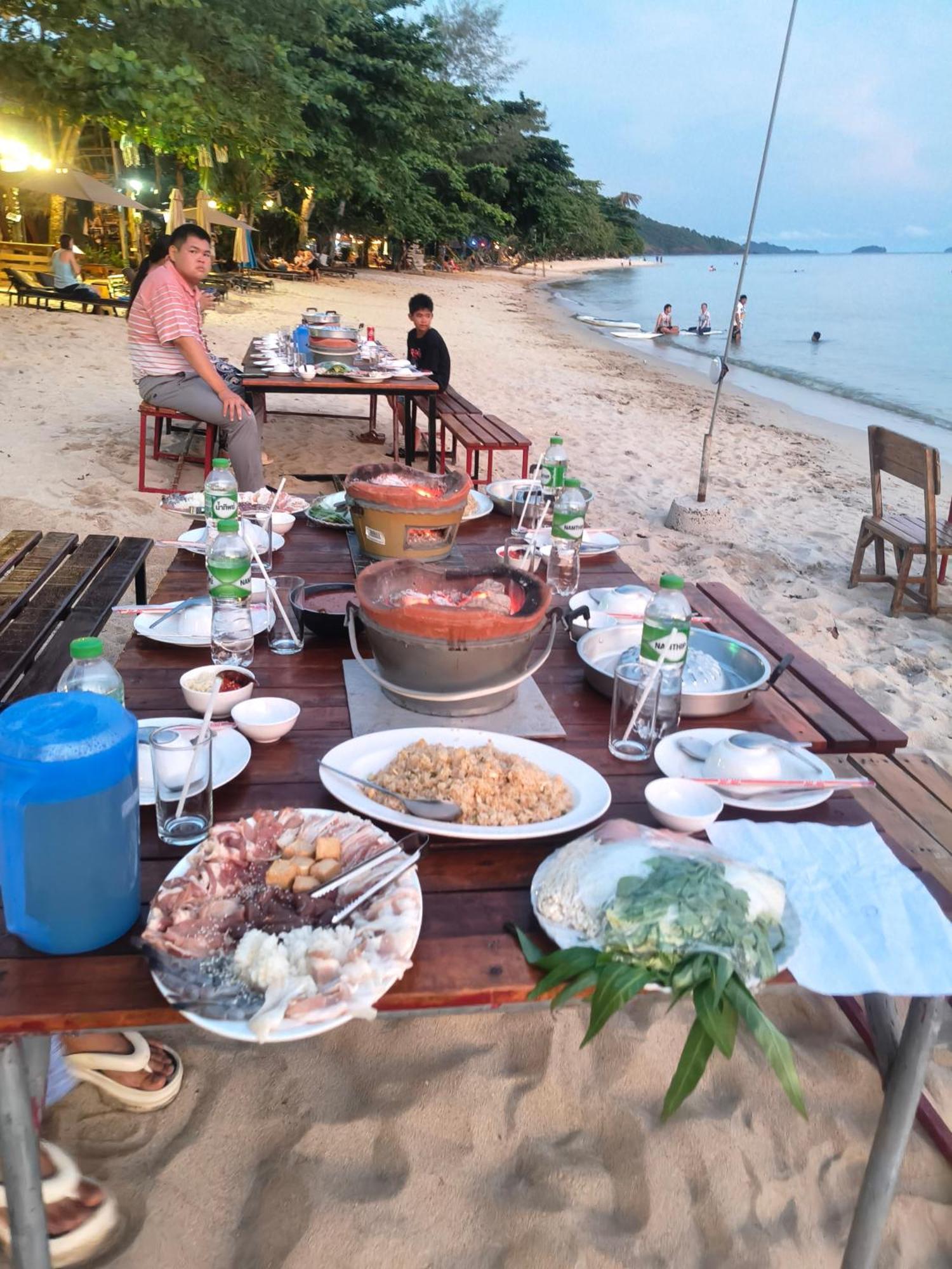 Yuyu Golden Beach Ко Чанг Екстериор снимка